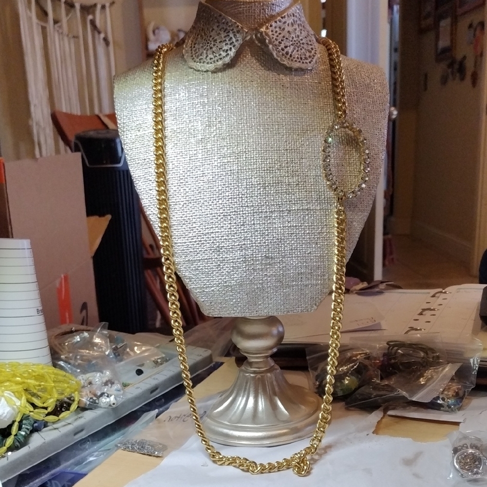 Elegant Gold Chain Necklace